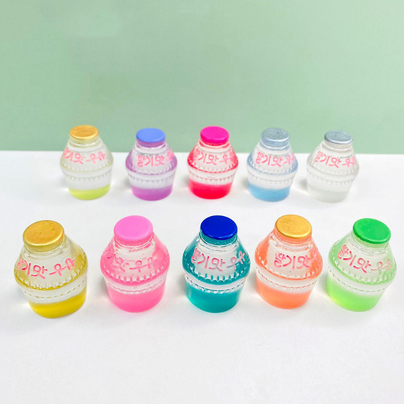Resin accessories, miniature three-dimensional luminous bottle trinkets, DIY accessories, cream glue phone case accessories, fridge magnets full figure