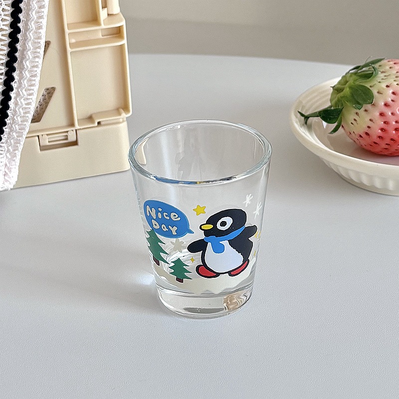 High appearance level penguin wine glass, mini wine glass, fruit wine glass, household spirits glass, white spirit glass set details Picture