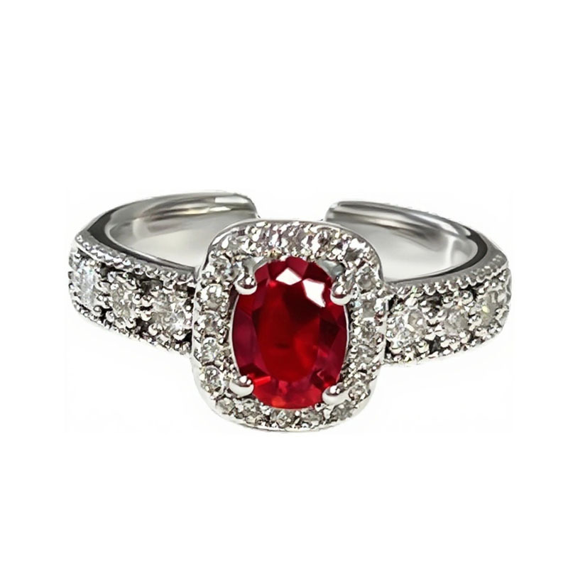 The new wish is selling well. It's a high-end and elegant ring for European and American ladies' parties. The small square sugar four-leaf clover ring is trendy Item Picture
