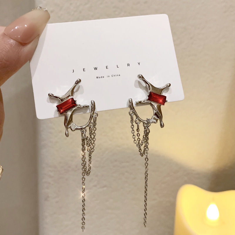 New 2025 abstract, exaggerated and irregular geometric stud earrings, elegant red tassel long earrings, women's earrings full figure