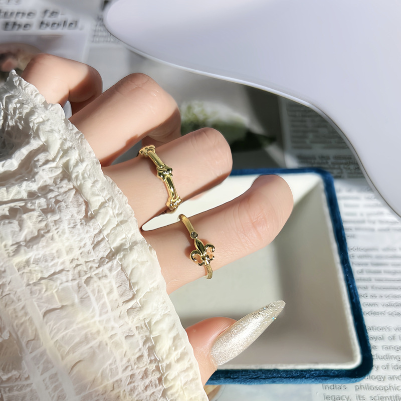 Iris flower high-end plain ring open ring for women, simple, light luxury, niche design, versatile and exquisite couple ring Specification drawing