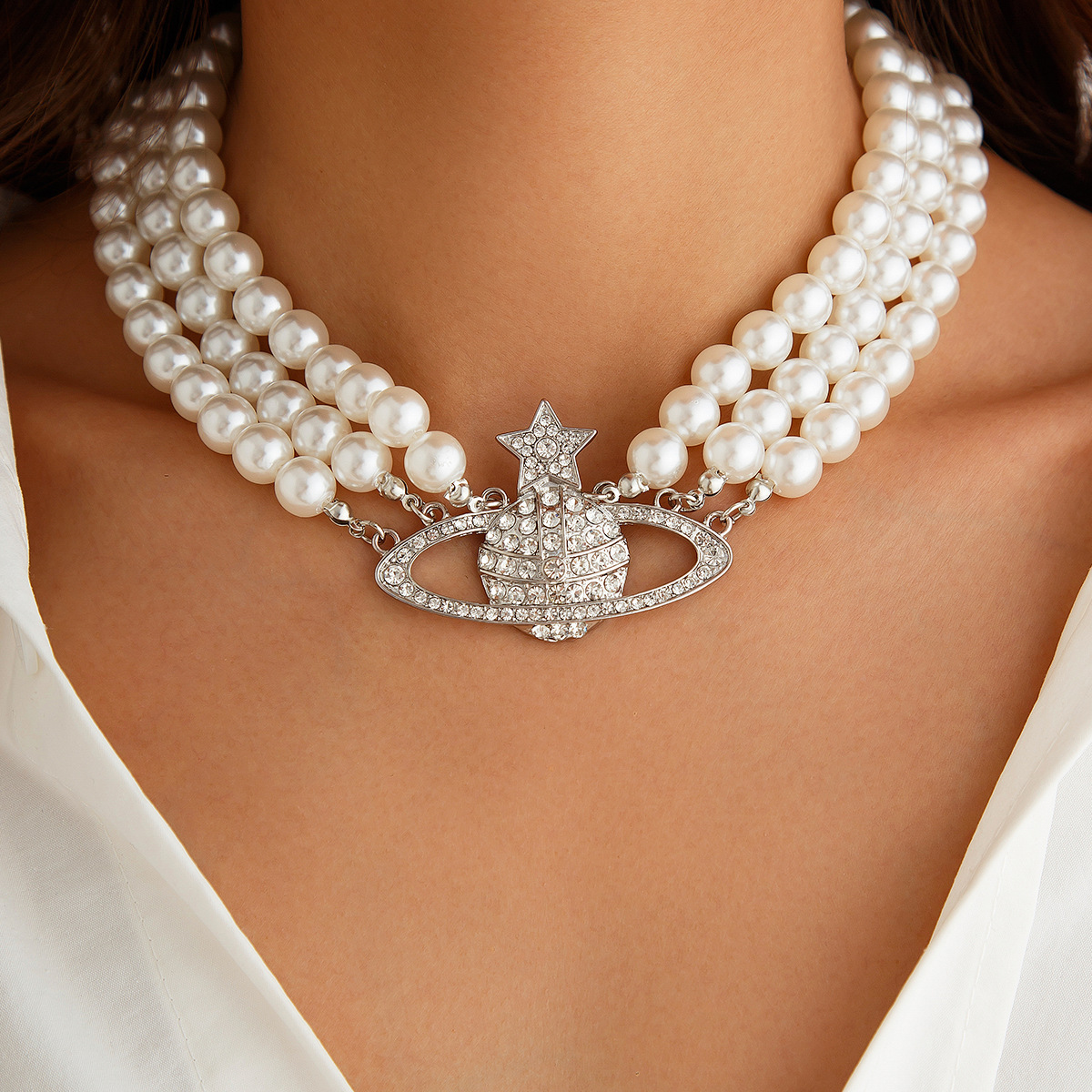 European and American cross-border jewelry, cold style multi-layer imitation pearl collarbone chain, five-pointed star diamond-encrusted alloy collarbone chain for women full figure