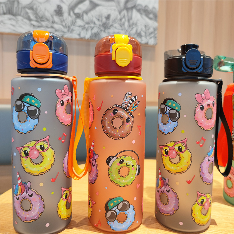New cartoon-patterned matte plastic cup, portable donut water cup, lock buckle bouncy lid, direct drinking schoolbag cup Specification drawing