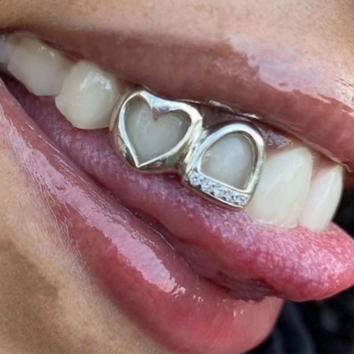 European and American hollowed-out heart-shaped zircon double-set braces, cool and stylish for daily outings, genuine, hip-hop, versatile cross-border accessories full figure
