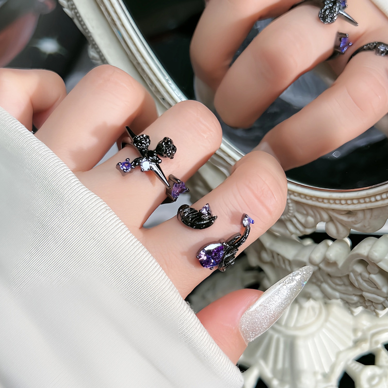 Punk dark cross purple diamond flower opening ring, a gender-neutral style, sweet and cool, spicy girl, high-end and trendy index finger ring full figure