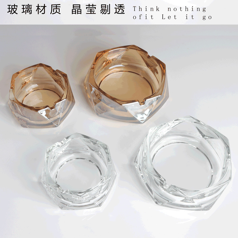A simple glass ashtray with a creative design and a high level of appearance. It is a high-end and light luxury decoration for home use in the living room and a commercial ashtray Specification drawing