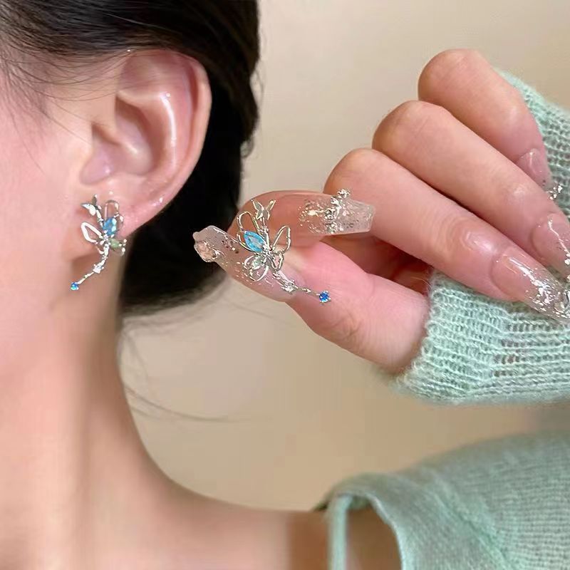 Blue butterfly zircon stud earrings for women, a new Korean style Instagram niche design earring, super ethereal, versatile and elegant earrings Application Scenario