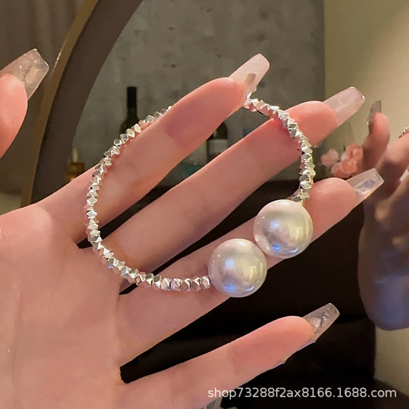 Summer new goddess-like style silver pearl necklace, unique opening, internet-famous, niche and light luxury neckband and accessory Application Scenario
