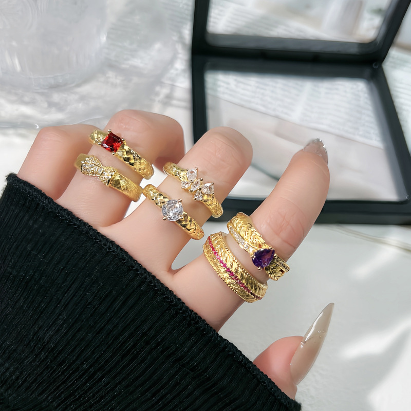 Retro court-style brushed wheat ear exquisite and light luxury open ring, sweet and cool, simple and high-end, elegant index finger ring full figure
