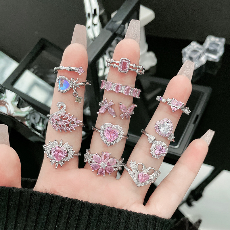 Light luxury pink diamond heart-shaped opening ring for women, sweet flowers, fashionable butterflies, swans, high-end and elegant, exquisite ring full figure