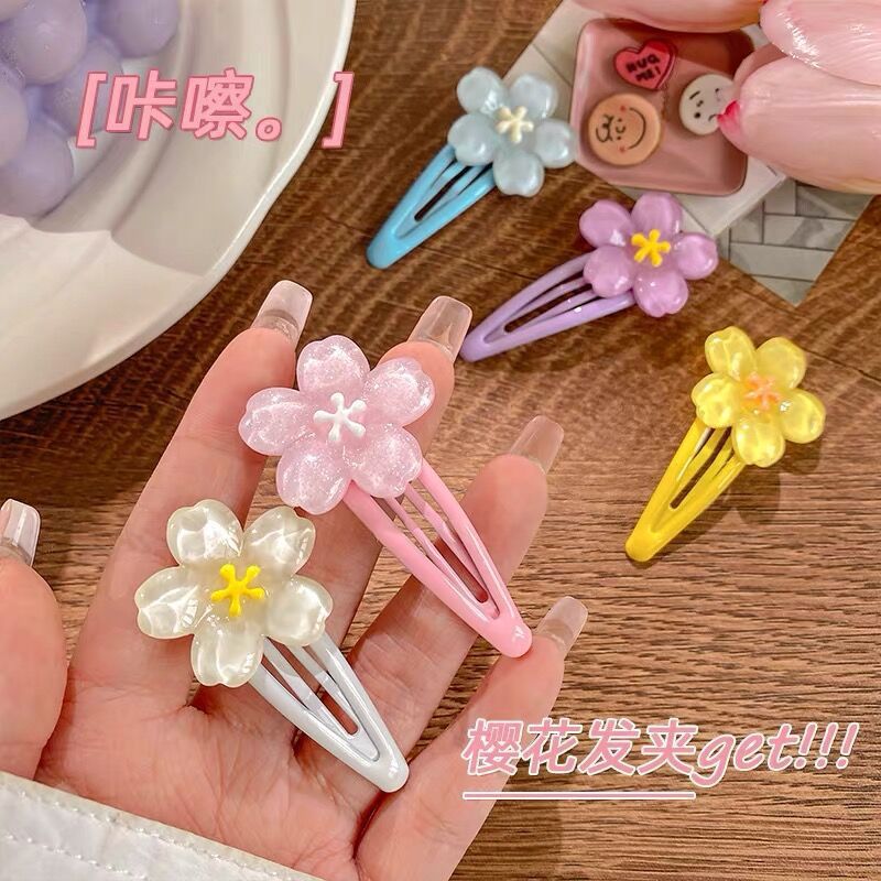 Spring and summer children's cherry blossom hair clips, sweet and cute flower bangs, side clips, and girls' hair clips at the back of the head are all on sale full figure