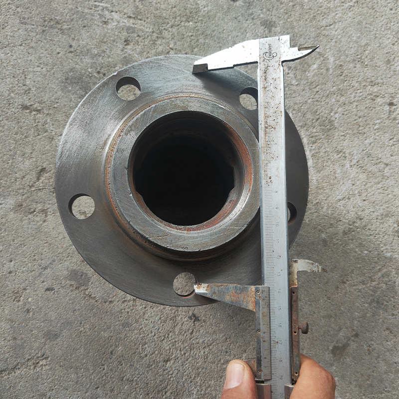 5-hole hub thickened axle head, carriage tire, handcart, ash hopper cart, trailer axle, traction half shaft, hoist head accessories details Picture