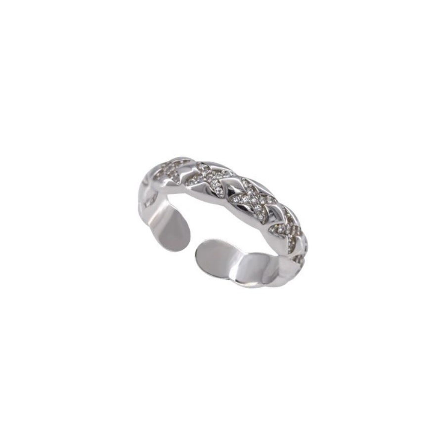 This is a niche design with a diamond-patterned bezel zircon ring, exuding a sense of luxury and sophistication for women. It's a versatile and elegant open-ring trend Item Picture