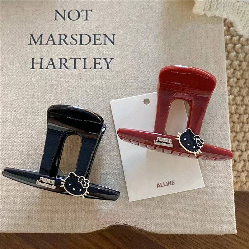 The new Korean cat letter Anchorage red hairpin for women, a cute spring and summer scratch-off shark clip, a versatile hair accessory for women Specification drawing