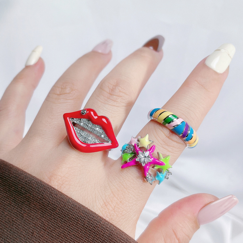 Dopamine colored glazed heart-shaped bow open ring, sweet, cool, fashionable and exquisite layered, trendy and unique ring for women Specification drawing