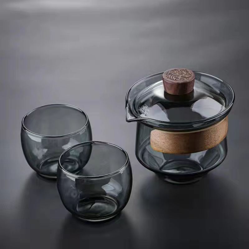 Household high borosilicate glass covered bowl, anti-scald tea brewing set, heat-resistant tea bowl, filter tea brewing cup, tea cup, tea ware, hand-held teapot full figure
