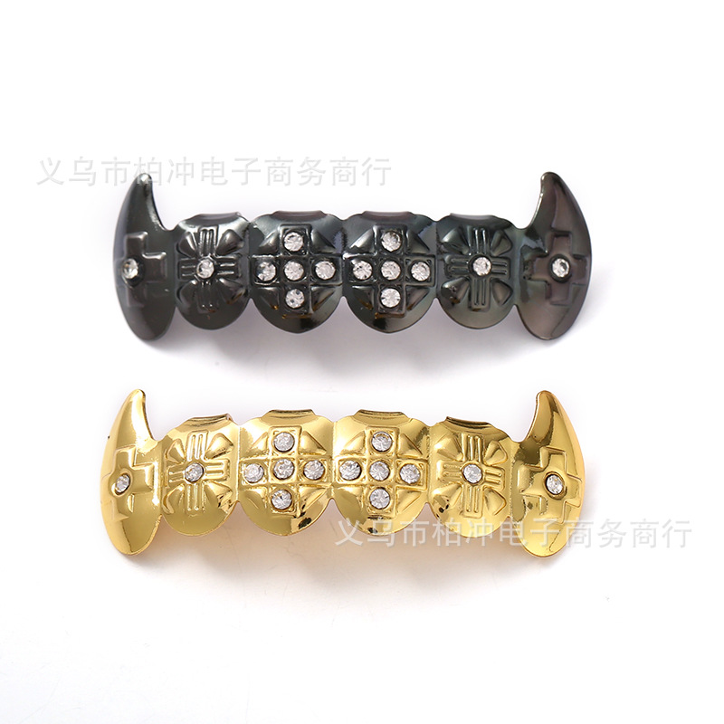 18k electroplated diamond-encrusted trendy hip-hop braces for both men and women, European and American Halloween tiger teeth, vampire dentures, and sharp teeth Specification drawing
