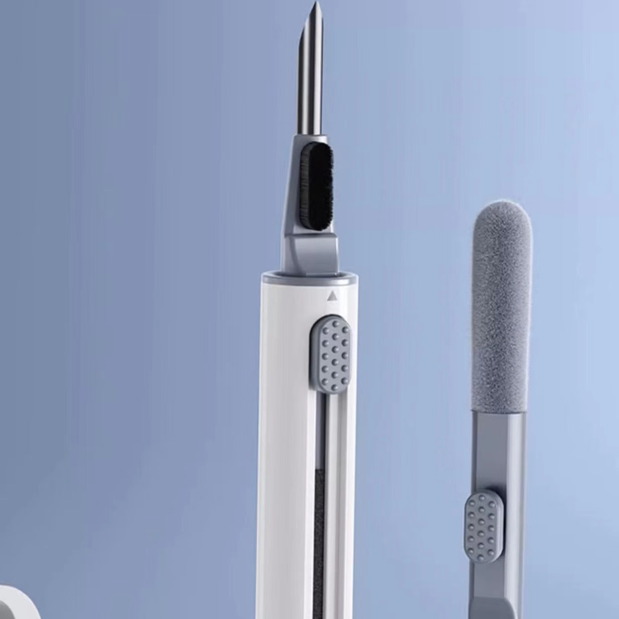 Cross-border second-generation Bluetooth earphone cleaning brush, digital multi-functional cleaning set, keyboard cleaner, earbud cleaning pen Specification drawing
