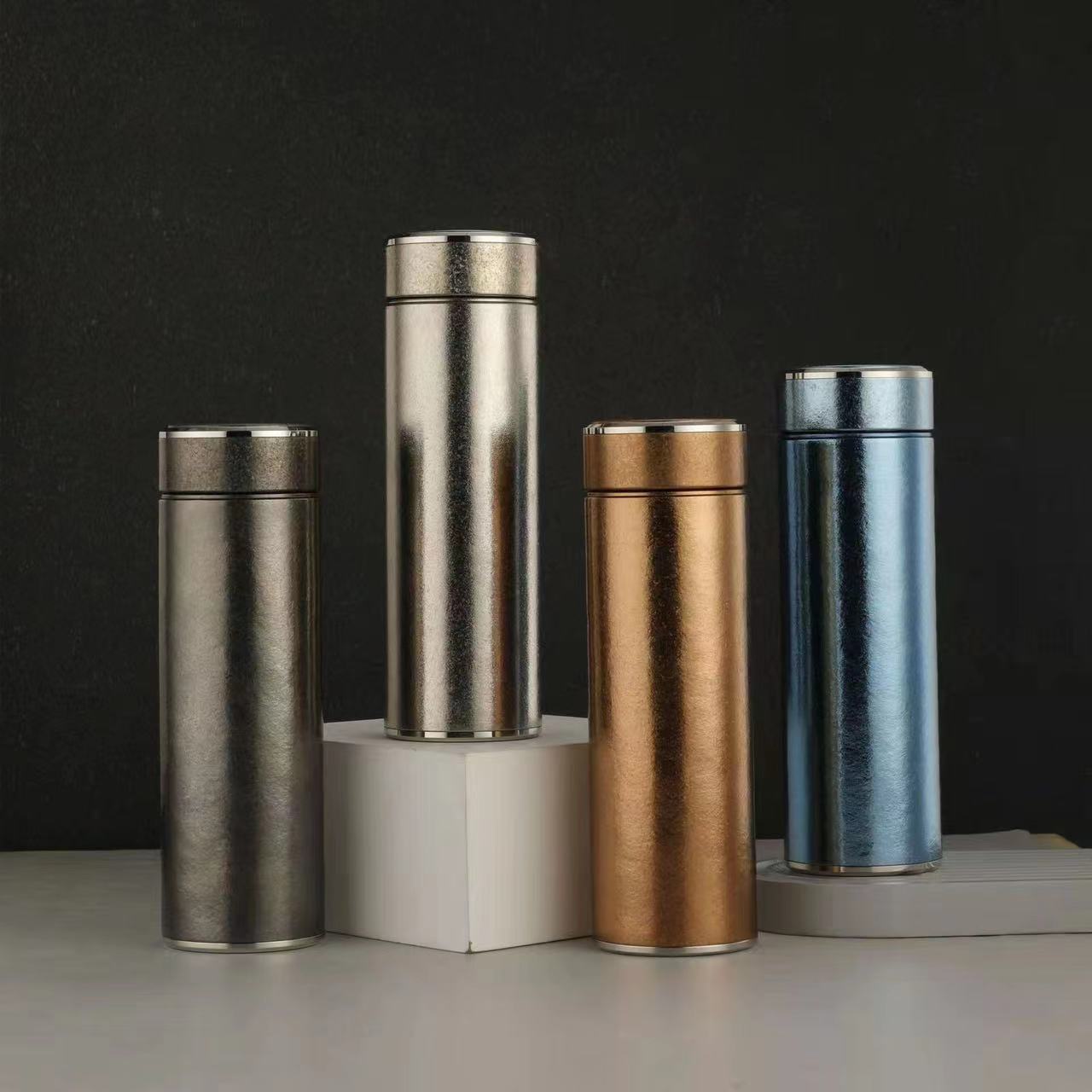 Customized LOGO for high-end men's and women's pure titanium insulated cups, cold preservation, health care and wellness titanium alloy double-layer vacuum water cups Application Scenario