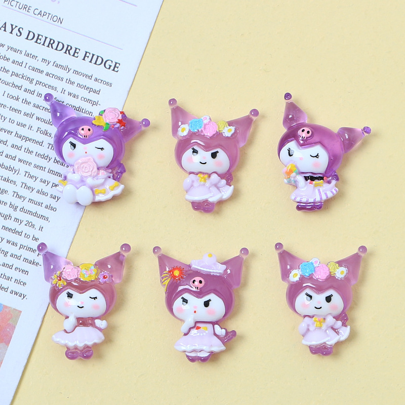 New resin accessories, luminous cartoon cream glue accessories, diy crocs, hair accessory materials, hair clips and ornaments full figure