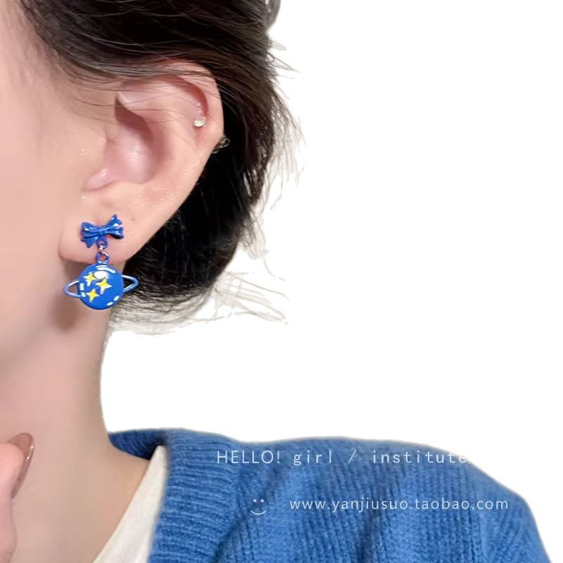 Childlike cartoon bow, puppy tassel earrings, women's niche design sense, heart-shaped planet ear studs, high-end earrings Item Picture