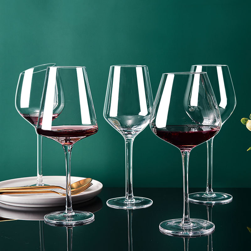 Red wine glass set, large high-end household wine decanter, European-style glass wine set, 2 couple's tall glasses full figure