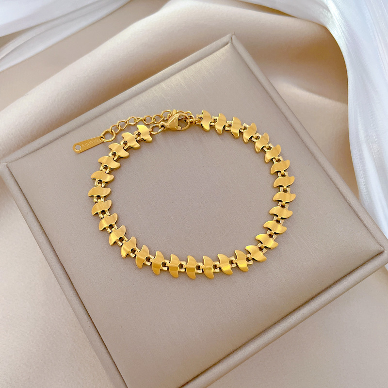 【 All-titanium Steel 】 Dongdaemun's unique darts, cold style, quality chain bracelet, female Internet celebrity, retro best friend Specification drawing