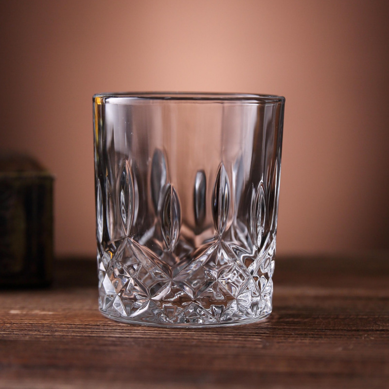 DELISOGA crystal glass cups, beverage cups, Weishi beer mugs, juice cups, water cups wholesale with logo printing Application Scenario