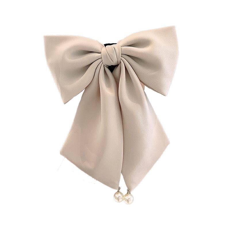 A new and elegant large bow ribbon clip at the back of the head, a small shark clip, a high ponytail hair clip, and a sweet headwear Item Picture