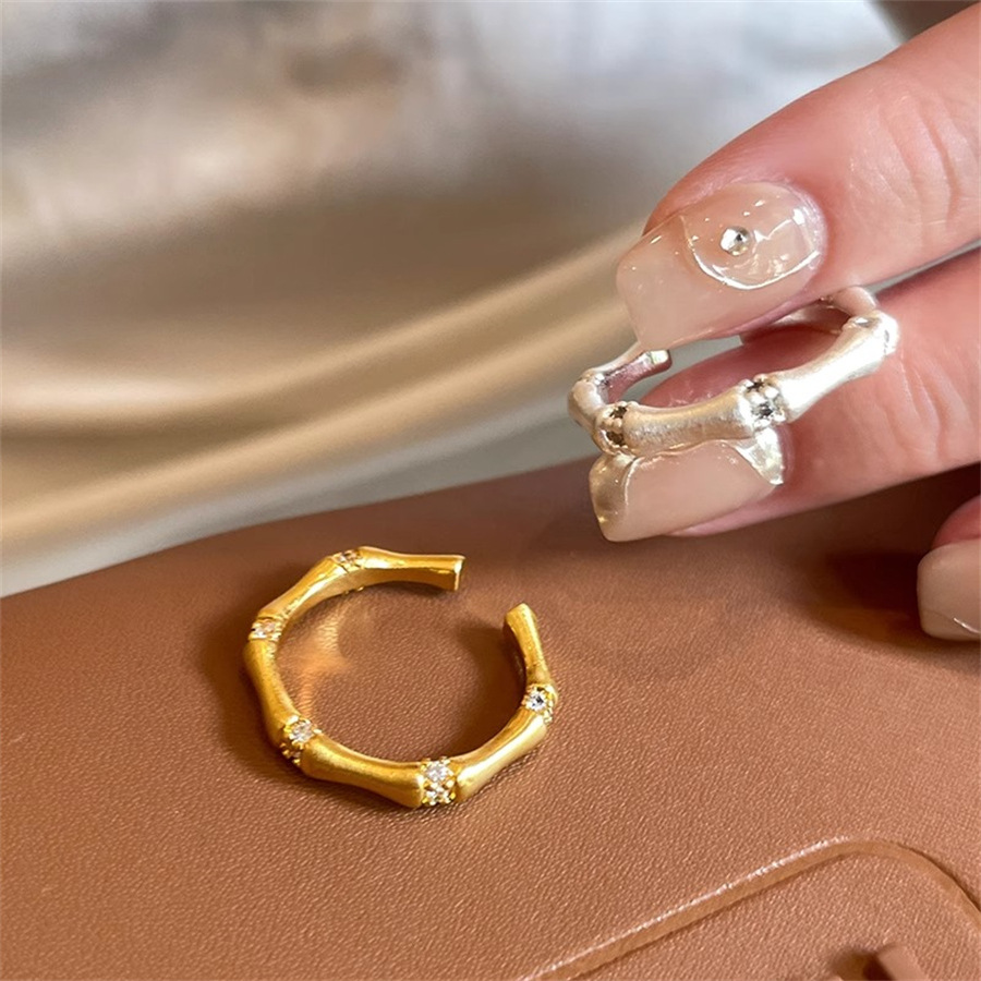 Vintage brushed bamboo joint zircon ring for women, simple and luxurious style open index finger ring, retro light luxury exquisite ring trend details Picture