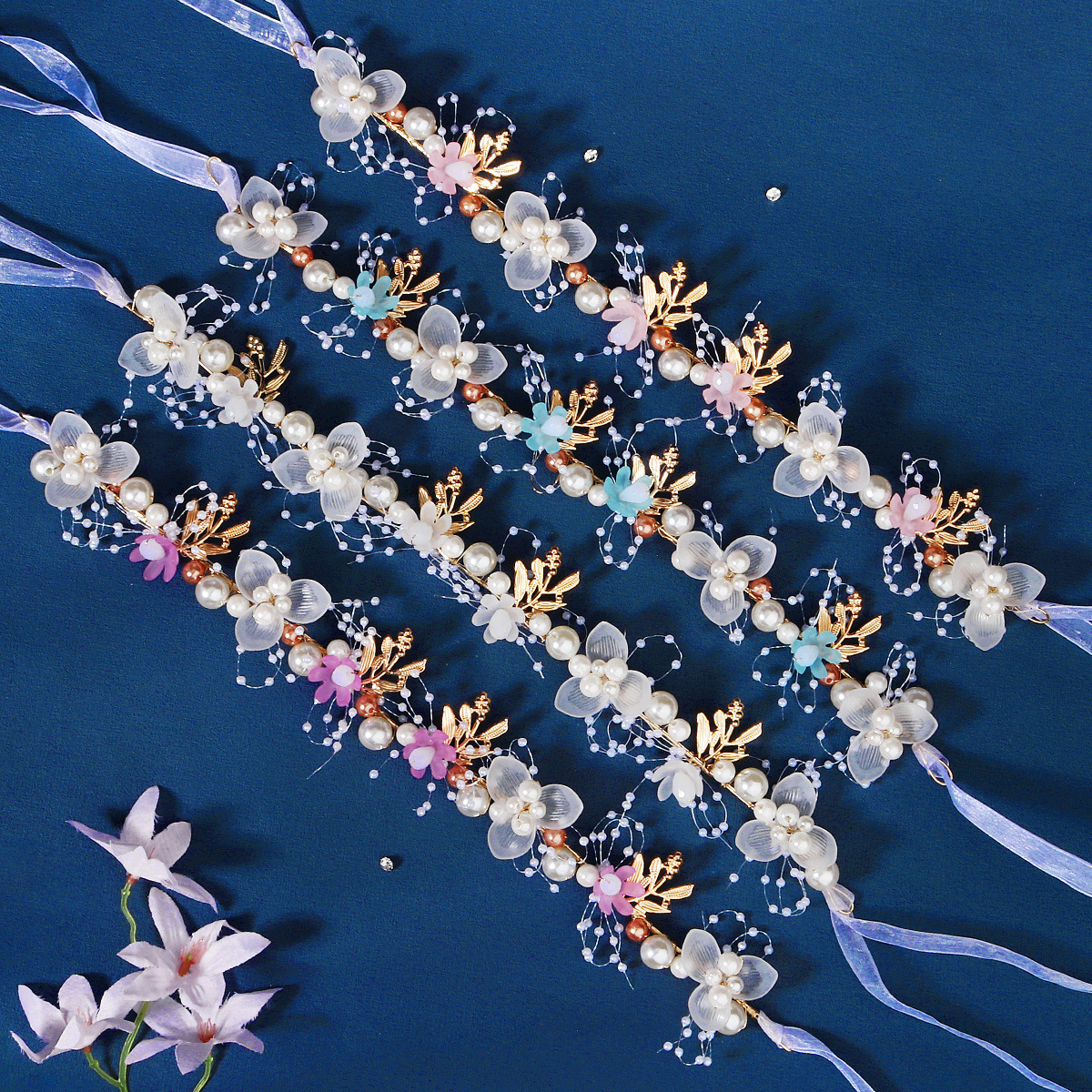 New sweet bride headband, handcrafted beaded children's hair accessory, golden leaf brined headband, pearl flower headband details Picture