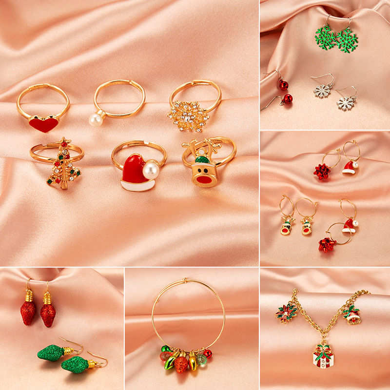 Creative Christmas tree earrings, simple snowman bell stud earrings, women's cross-border festive accessories details Picture