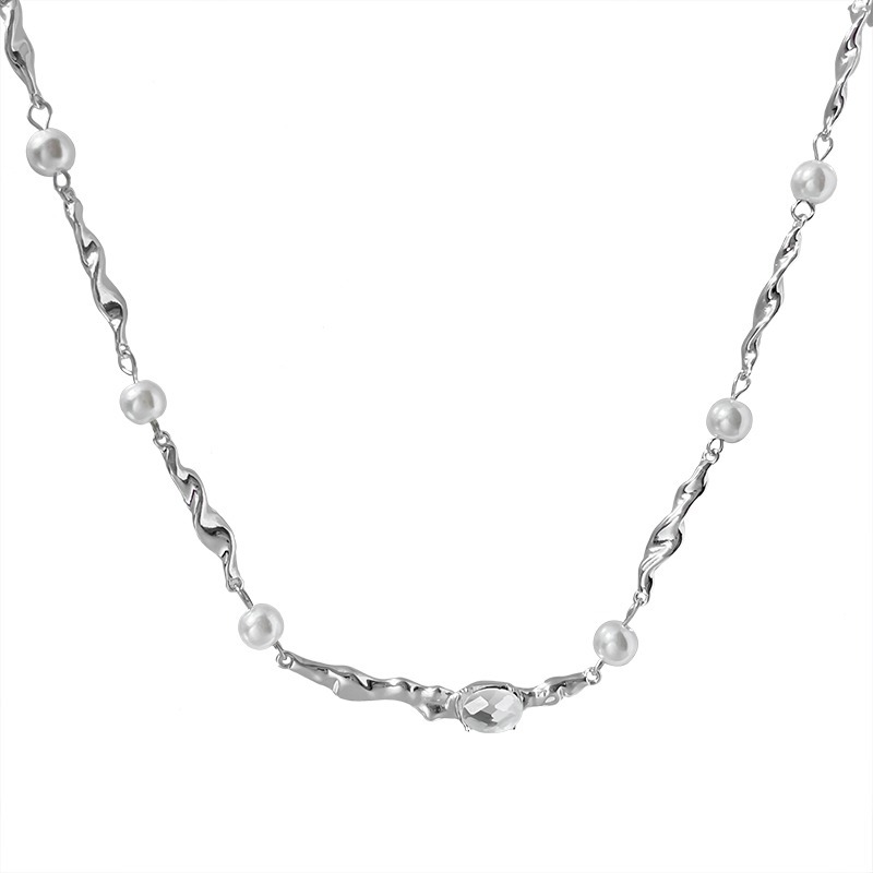 Pure and sensual girl ~ Pearl Zircon collarbone chain necklace, a light luxury and niche necklace for girls, 2023 new style Item Picture