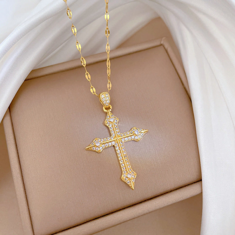 【 Titanium Steel 】 Micro-inlaid Light Luxury Zircon Cross Heavy Industry Micro-inlaid Necklace for women's fashion Trend collarbone chain manufacturer Specification drawing
