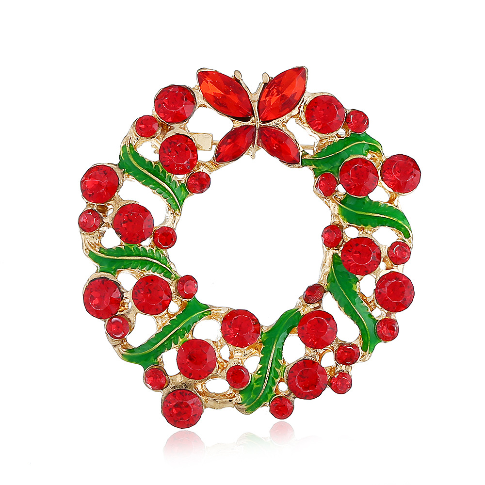 Cross-border European and American fashion wreath brooch, versatile diamond-encrusted deer head oil drip Christmas accessories factory direct sales wholesale full figure