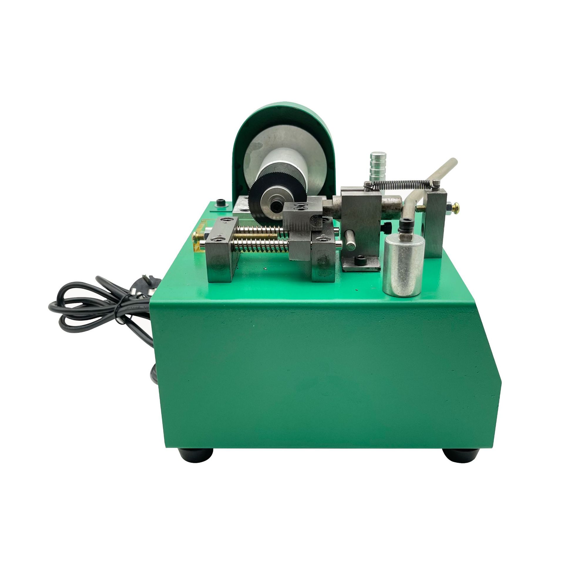 Small cutting machine, multi-functional cutting machine, gold, silver and copper jewelry, lines, metal handicrafts, high-speed cutting, electric Application Scenario