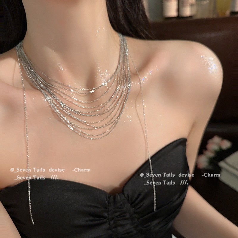 A new 2024 women's multi-layered tassel collarbone chain necklace, an Instagram niche and light luxury tassel necklace Specification drawing