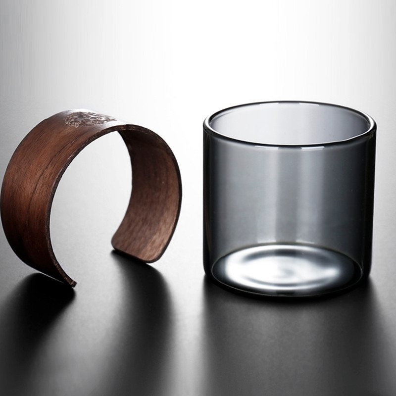 High borosilicate glass small tea cups, household reception tea cups, soot glass tea tasting cups, walnut wood ring heat-insulating tea cups Specification drawing