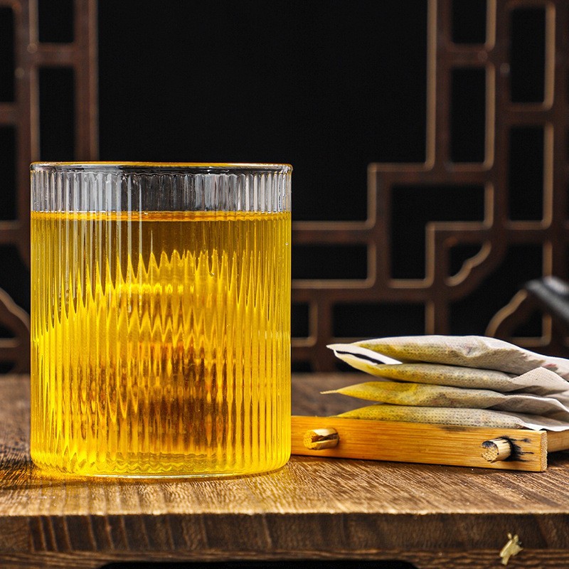 Household vertical pattern drinking cups in stock, high borosilicate glass single-layer cups, whisky glasses, juice cold drink cups details Picture