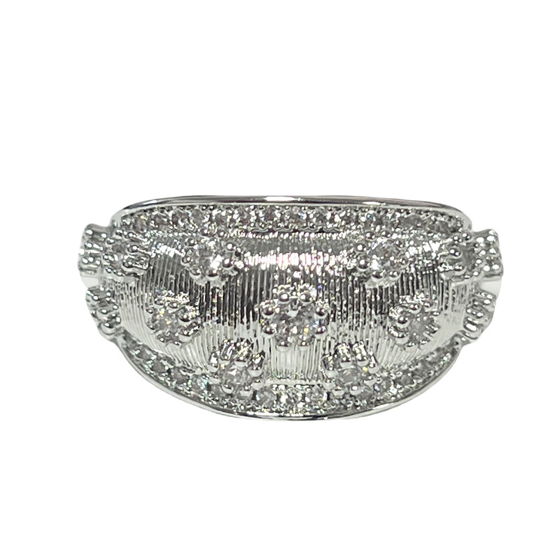 This retro European and American full-diamond brushed open ring exudes a feminine, simple and high-end feel. It is a versatile and elegant index finger ring trend Item Picture