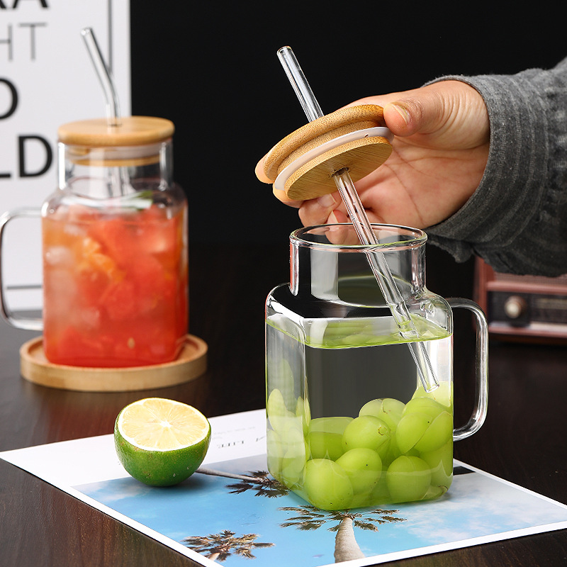 Straw glass cup, ins style, household high borosilicate strap, Mark water cup, large capacity, office covered cup Application Scenario