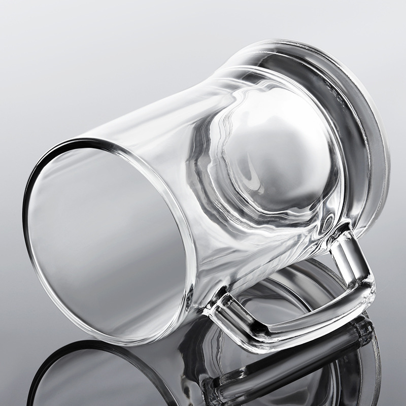 1L glass beer mug with handle, large-capacity hero cup, 1000ml draft beer cup, thickened glass handle cup Application Scenario