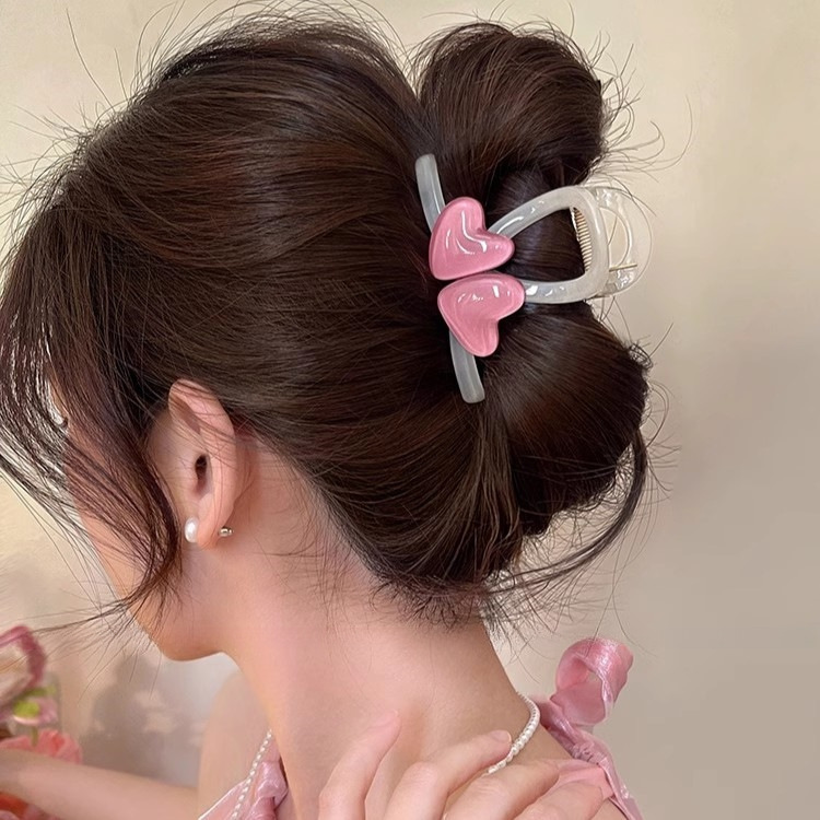 Fresh and high-end style, heart-shaped back head bun, women's 2025 new style hair clip, small shark clip, sweet hair clip Specification drawing