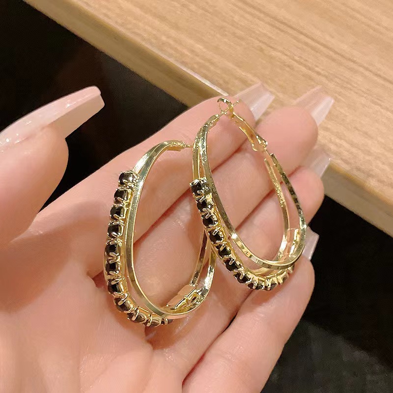 Multi-layer zircon geometric ear rings, a trendy and fashionable earring hit, a new 2025 trendy, high-end, elegant and exaggerated ear accessory Specification drawing