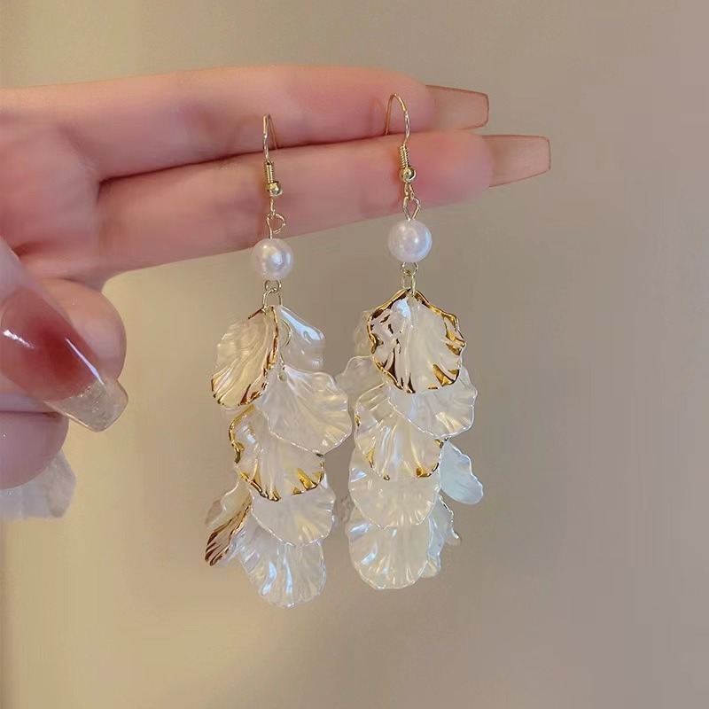 Petal tassel pearl earrings 2025 New bestseller, versatile, light luxury earrings, ear hooks, French style earrings for women details Picture