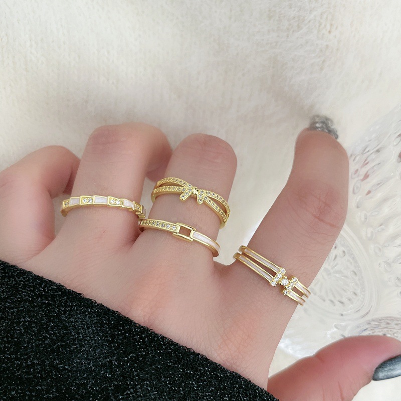 Versatile open ring, women's niche design bow letter index finger ring, light luxury, high-end, sweet and cool unique ring details Picture