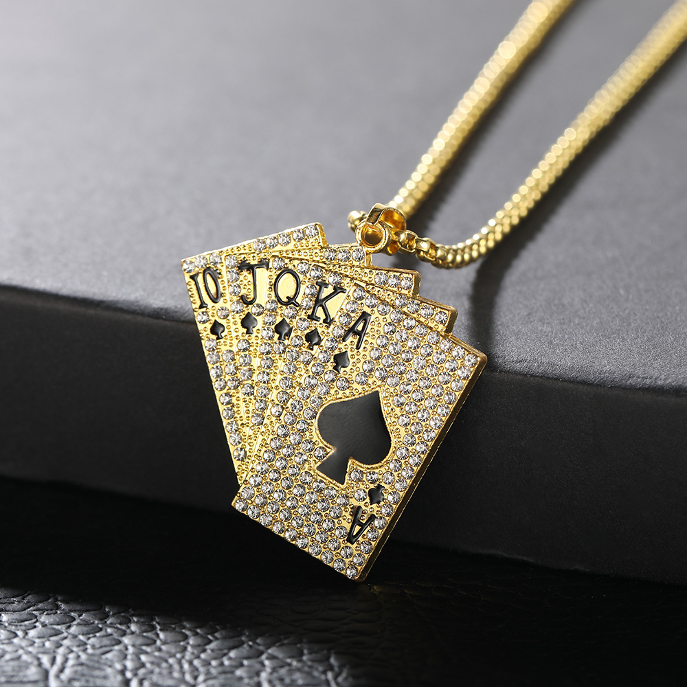 New creative playing card titanium steel necklace, trendy hip-hop men's fan-shaped playing card full diamond pendant sweater chain wholesale Specification drawing