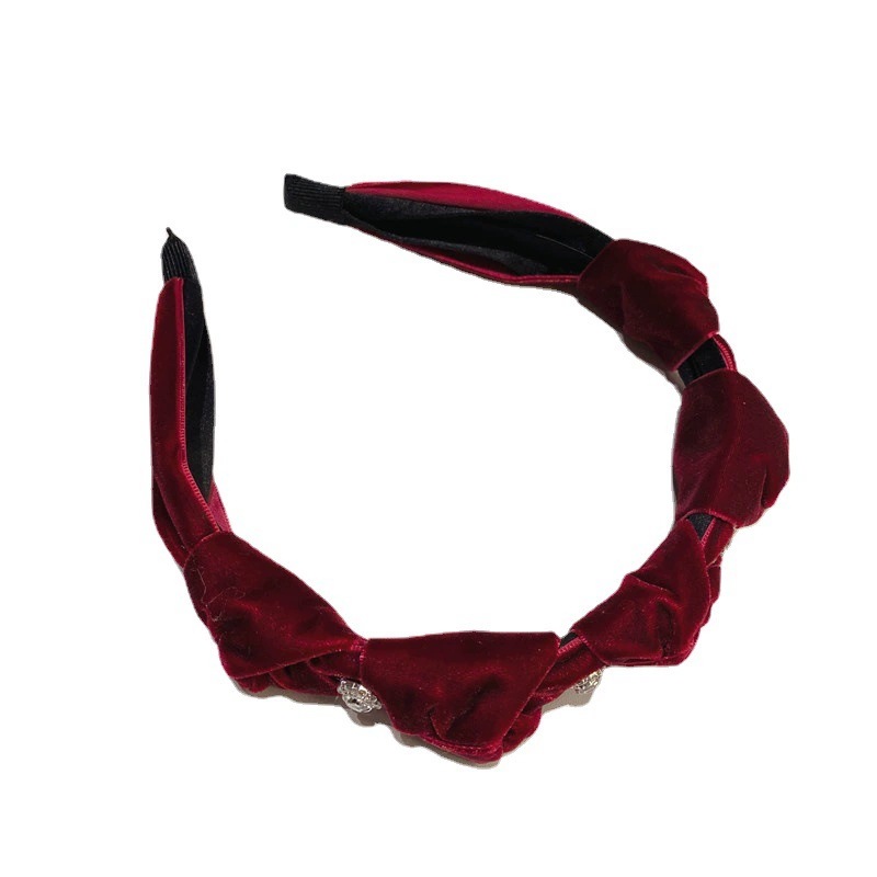 High-end rhinestone velvet hairband for women, retro black style, high top headband, French autumn and winter hairpin and hair accessory Item Picture
