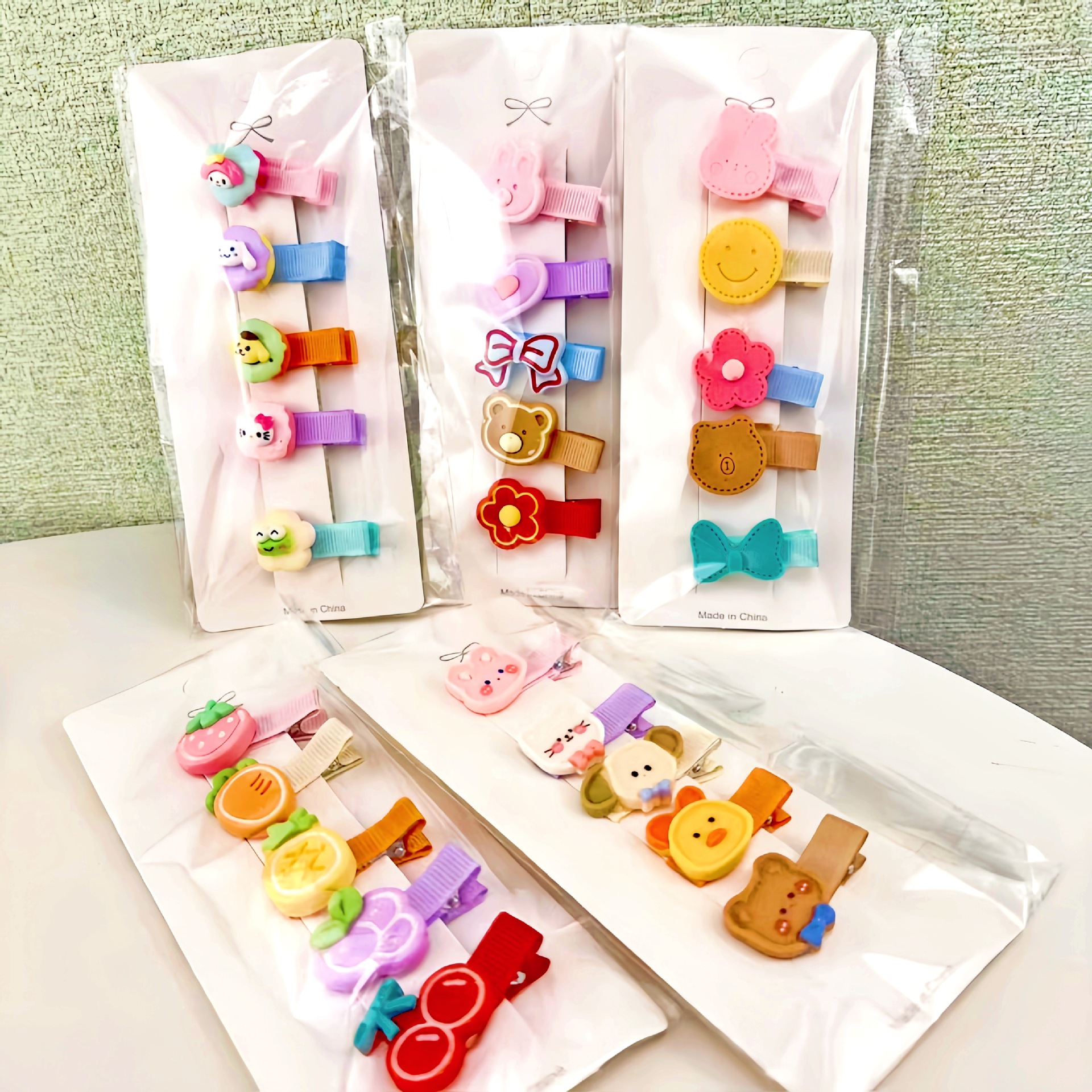 New children's hair clips: Bright resin cartoon baby all-inclusive safety side clip for kindergarten girls' broken hair arrangement full figure