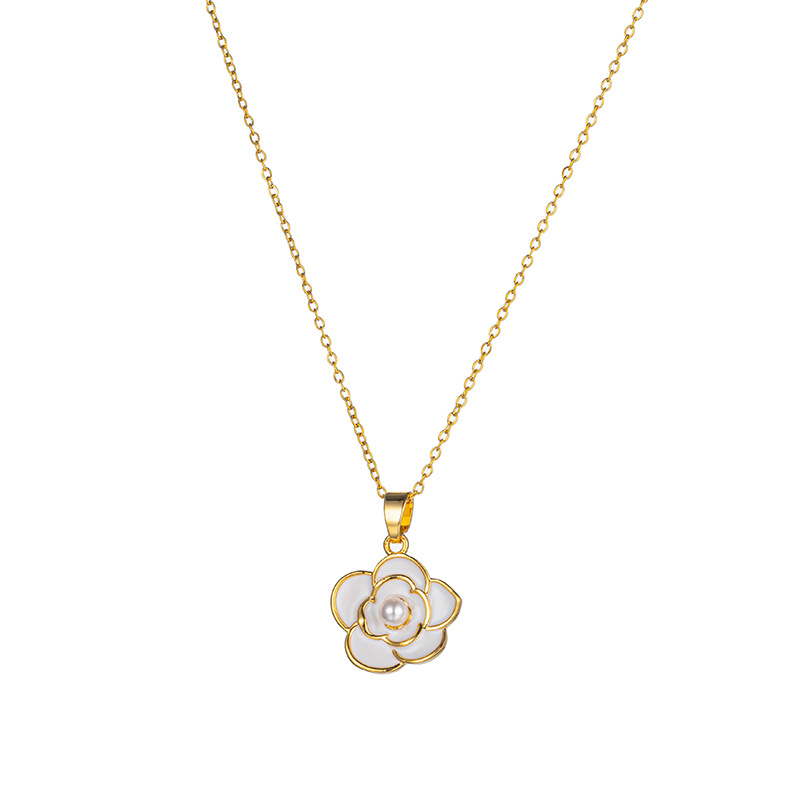 This is a retro and light luxury women's retro camellia oil drip necklace with pearl collarbone and a high-end Korean-style accessory Item Picture